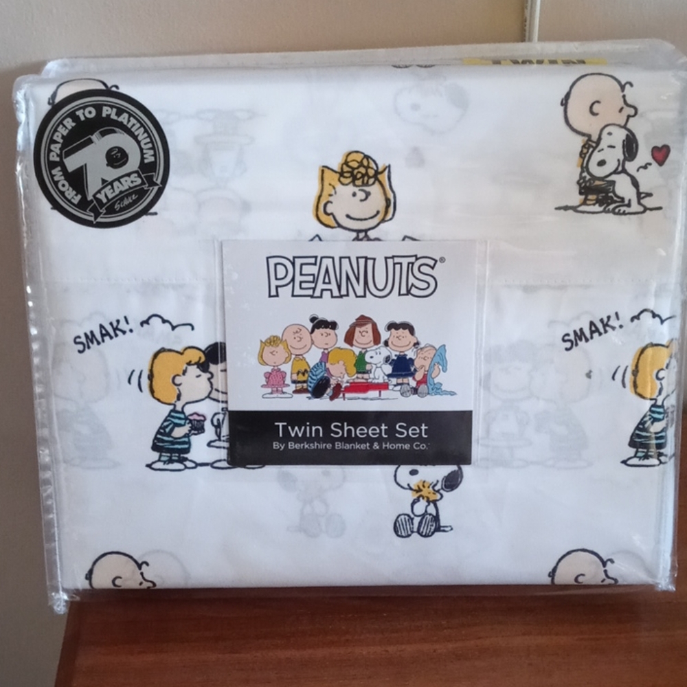 Snoopy twin sheets set